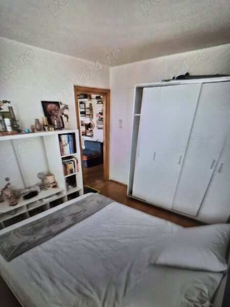 DOROBANTI-PIATA DOROBANTILOR